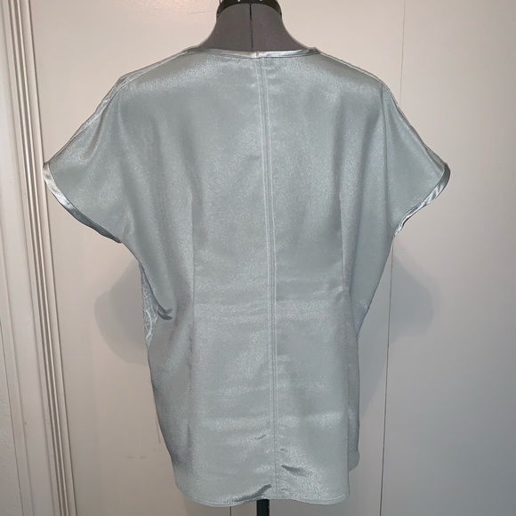 Original Doria Mint Lace Blouse - Picture 6 of 6